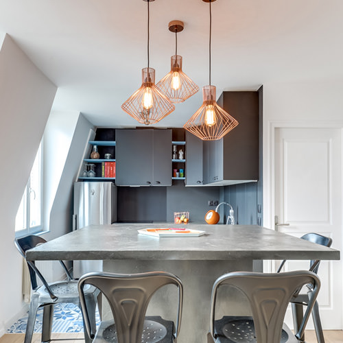 Kitchen with decorative concrete