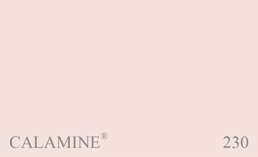 Couleur 230 Calamine : Les roses n’ont pas toujours leur place dans la palette de Farrow & Ball. Pourtant on a vu apparaître des couleurs comme celle-ci dans les antichambres et les boudoirs de maisons de campagnes, à partir de 1870 jusqu’à la Belle Epoque. Couleur 230 Calamine : Les roses n’ont pas toujours leur place dans la palette de Farrow & Ball. Pourtant on a vu apparaître des couleurs comme celle-ci dans les antichambres et les boudoirs de maisons de campagnes, à partir de 1870 jusqu’à la Belle Epoque.